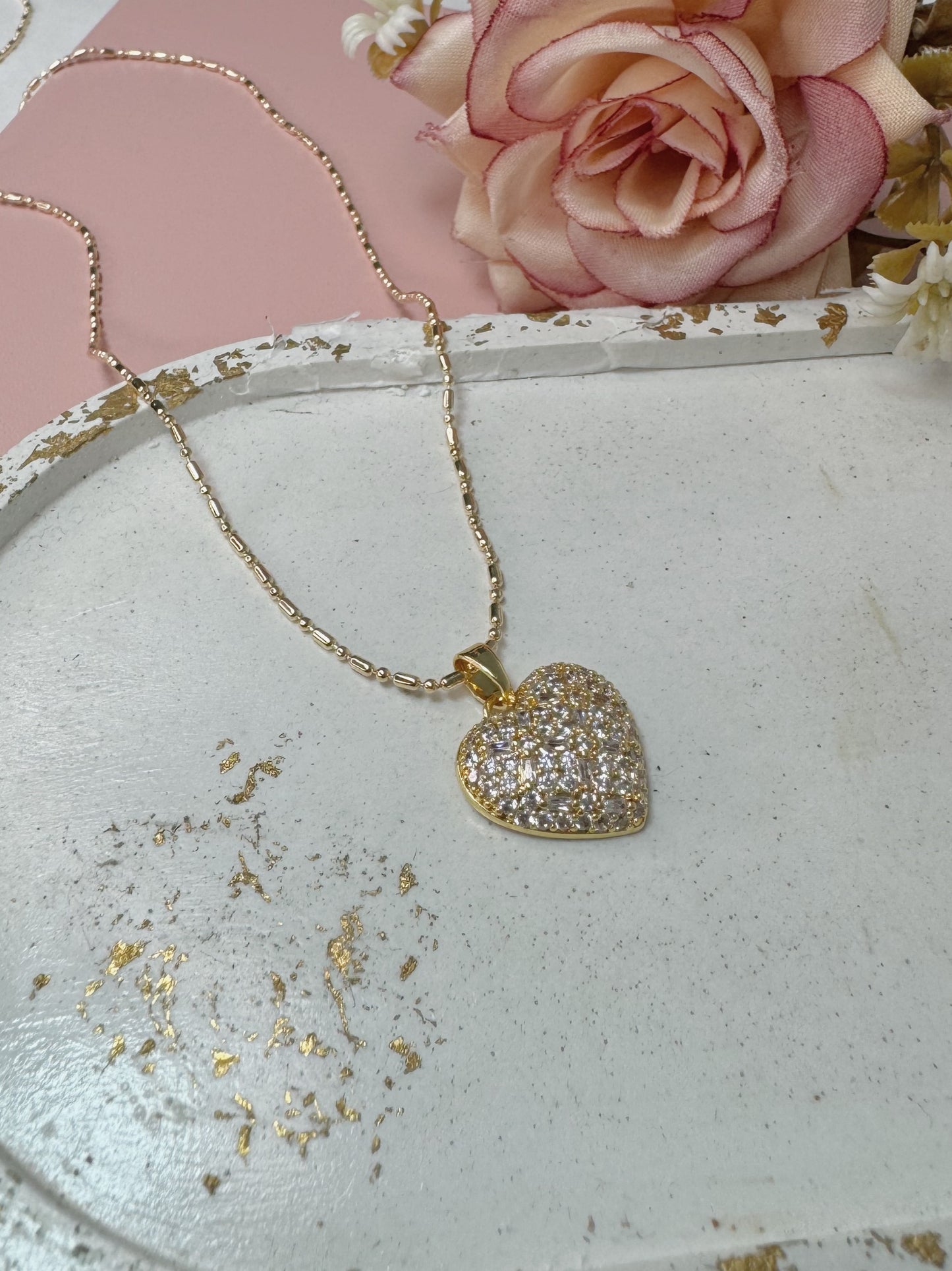 Collar Corazón Plano